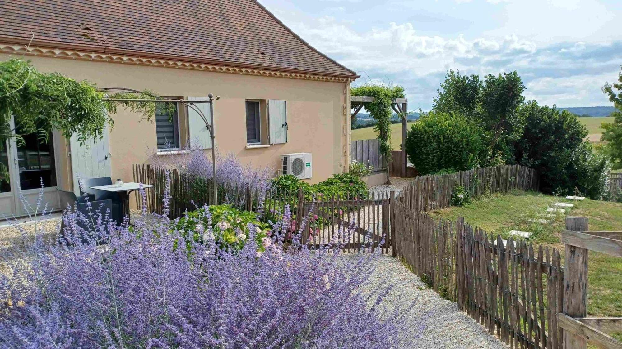 Bed and Breakfast La Douce Dordogne Coux-et-Bigaroque-Mouzens Exterior foto